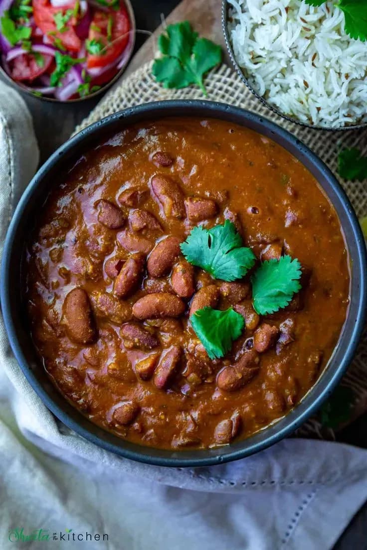 طرز تهیه راجما؛ خورش لوبیا قرمز معطر هندی با برنج