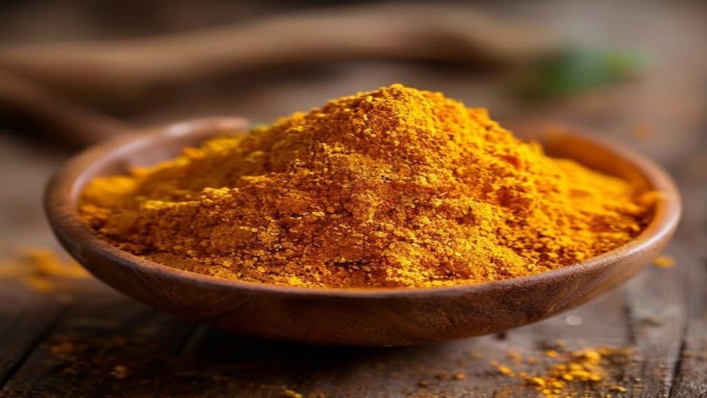 زردچوبه؛ خواص، تشخیص اصل از تقلبی و روش درست مصرف و نگهداری