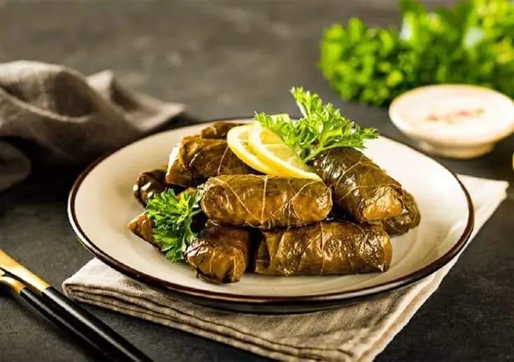 دلمه برگ مو اصیل
