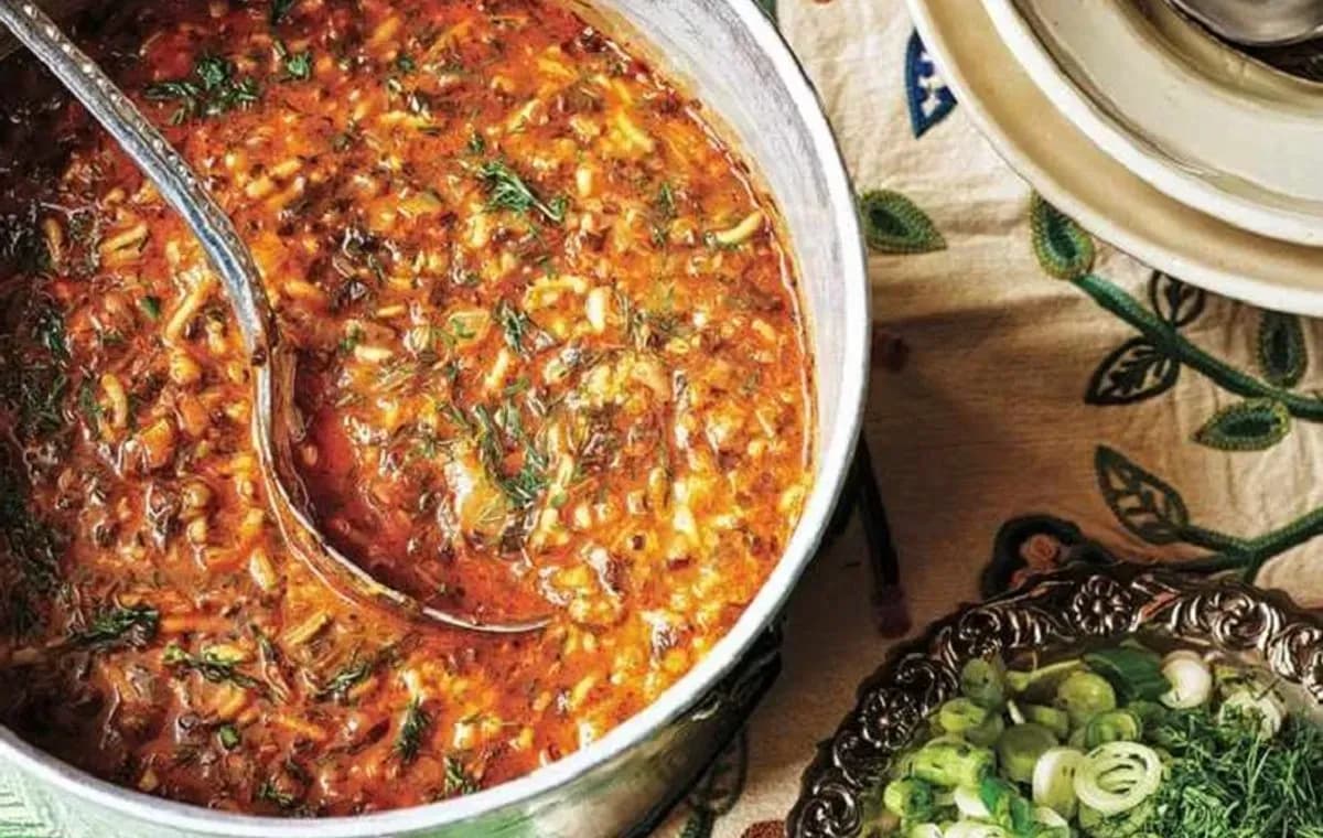 آش گوجه فرنگی