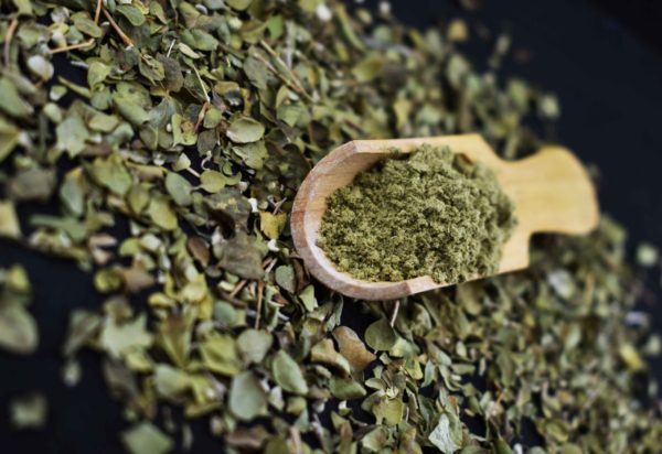 آویشن گیاهی معطر با طعم خاص