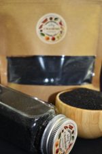 تخم شربتی تمیز و بهداشتی در بسته‌بندی زیپ‌دار و شیشه مک کارتی، مناسب برای تهیه شربت و دمنوش‌های گیاهی