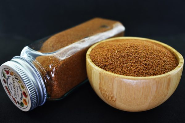 خاکشیر تمیز و بهداشتی در بسته‌بندی زیپ‌دار، مناسب برای تهیه شربت و دمنوش‌های گیاهی