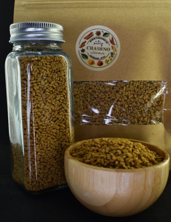 تخم شنبلیله تمیز و بهداشتی در بسته‌بندی زیپ‌دار و شیشه مک کارتی، مناسب برای استفاده در آشپزی و دمنوش‌های گیاهی